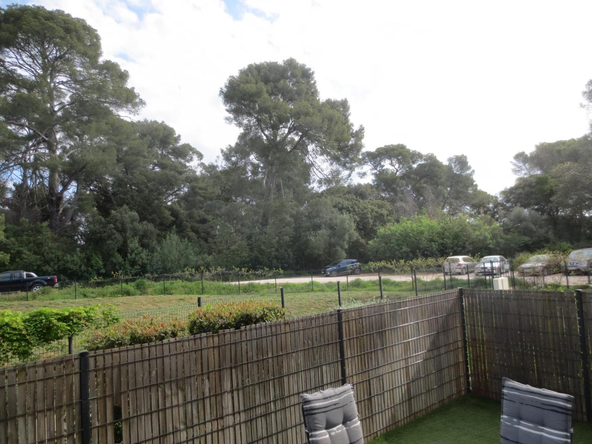 Rez De Jardin T3 Recent Et Calme Au Nouvelles Terres A La Londe Les Maures Apartman Kültér fotó